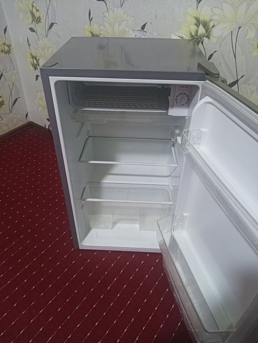 Холодильник от компании Hisense