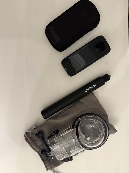 Экшн-камера Insta360 X3