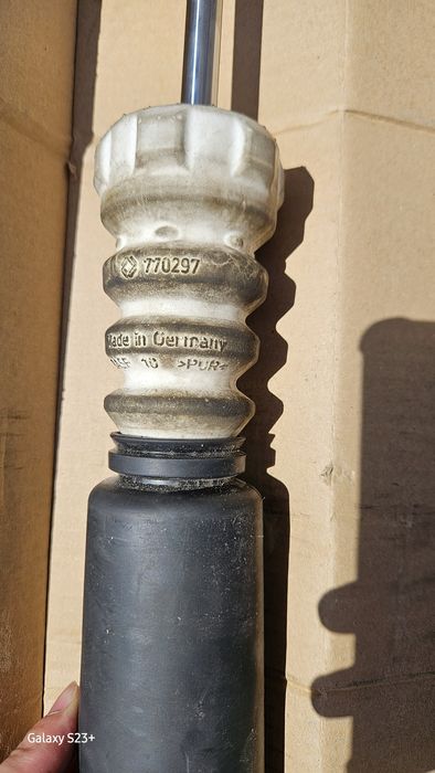 Амортисьори, прахоуловители, антишокови тампони, задни за пасат Б7 12г