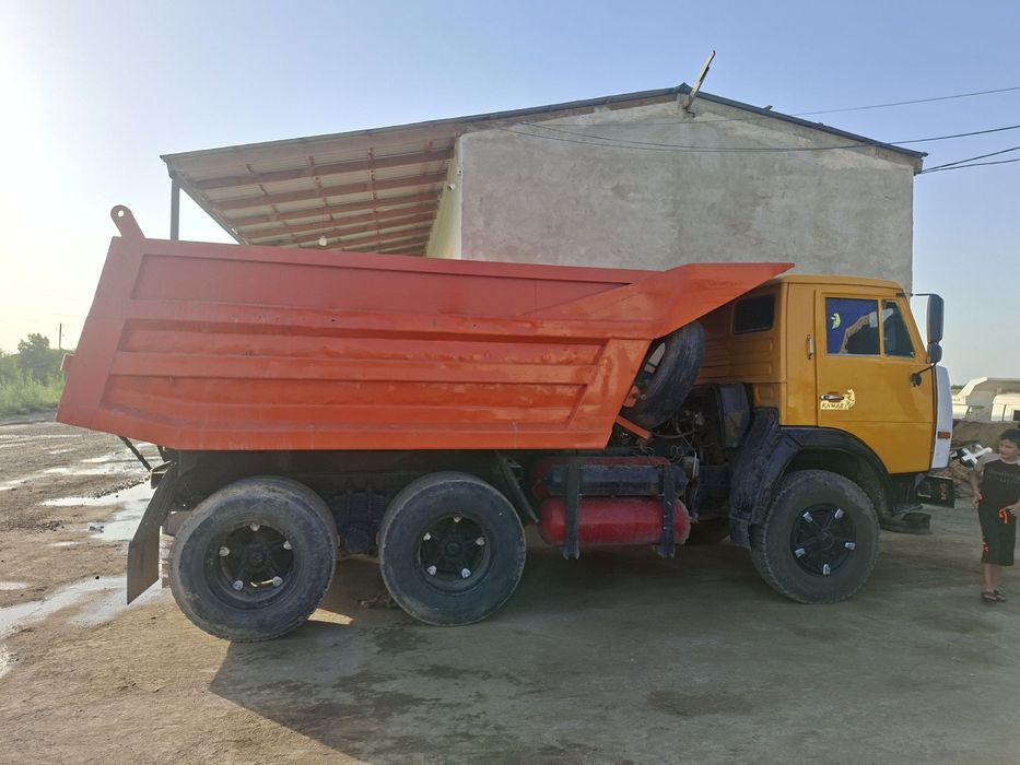 Камаз самасвал 1984.йил идиял холатда 4та газбалон 100талик дакументла