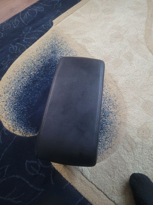 Подлокотник в отличном состоянии