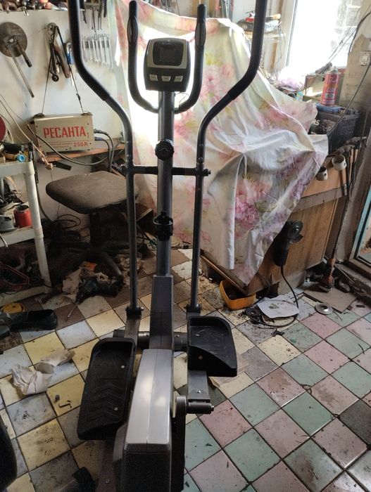 Тренажор эллипс House Fit