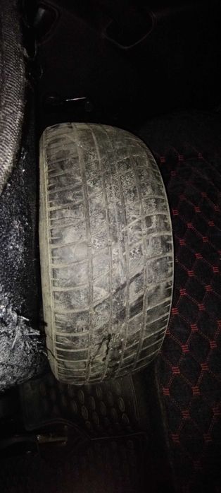 Продам 5 балонов р14  лето