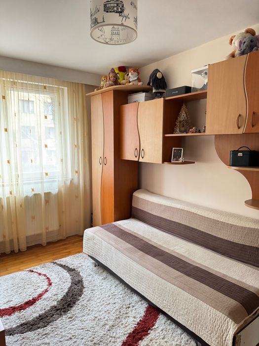 Vând apartament Târgu-Jiu