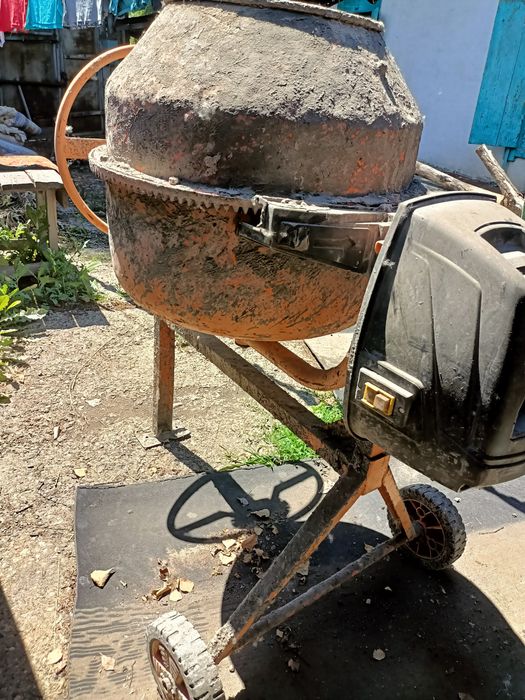 Продам битонамишалку