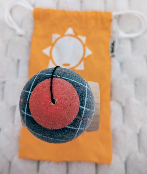 Kendama SOL Ken & Revo, Neo, Fuzzy Flannel Tama