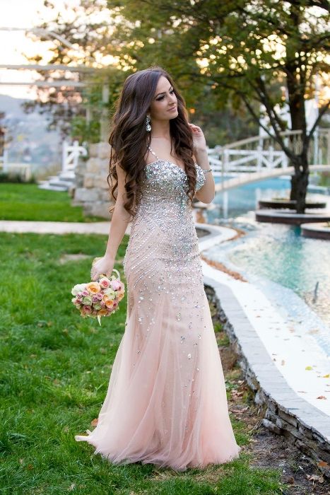 Официална рокля с камъни