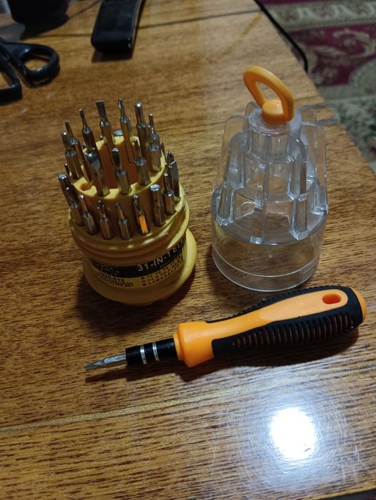 Продам набор отвёрток