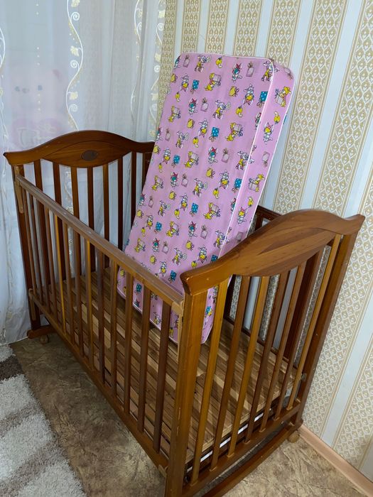 Кроватка детская