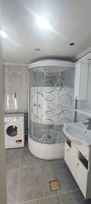 Сборка душевых кабин