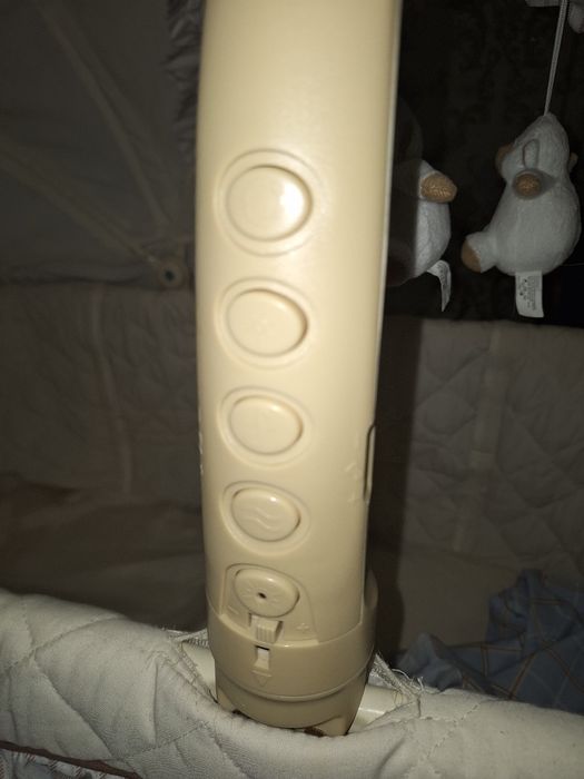 Продам детскую манежку