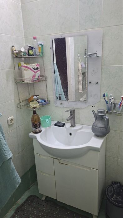 Продаётся  дом с большой территорией