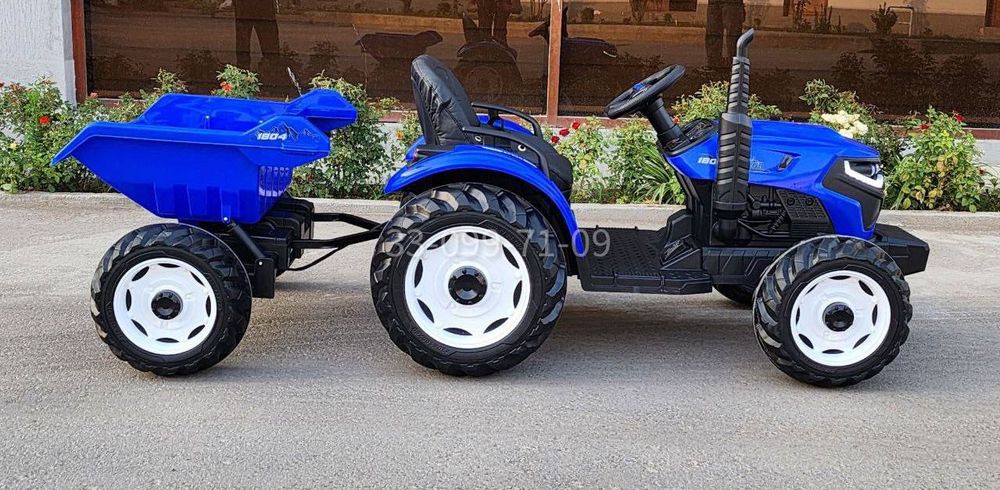 Детская машина Синий Трактор 24V с подъёмником и лопатой