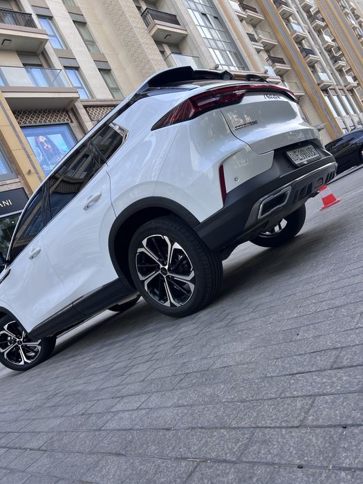 Dongfeng Aeolus huge Gibrid