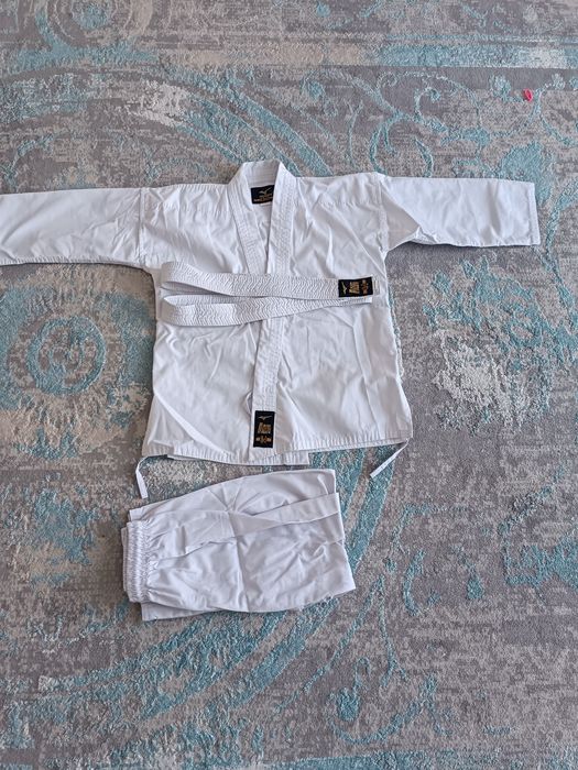 Кимано каратэ. Екеуі 12000тг