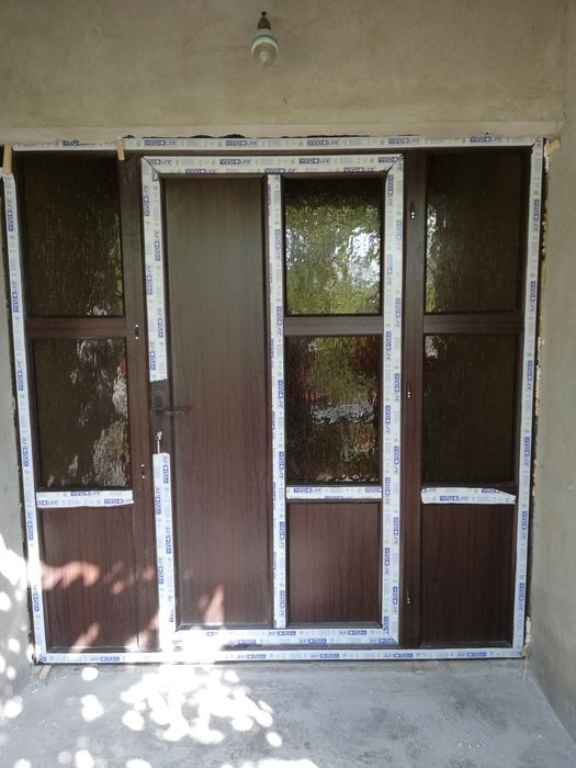 Rulouri exterioare uși garaj cu telecomanda sau manuala, tâmplărie pvc