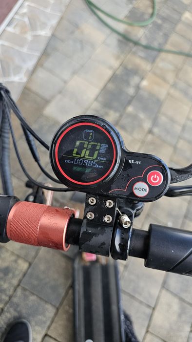 Trotineta QuickVolt9 defect