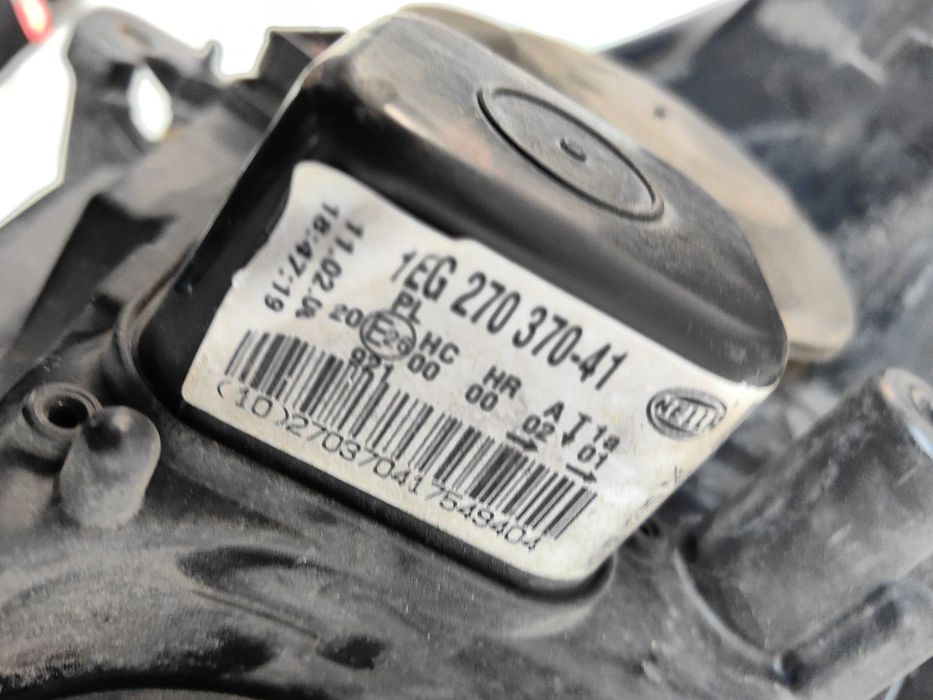 Оригинален фар Ляв Десен  Опел астра  Opel Astra H