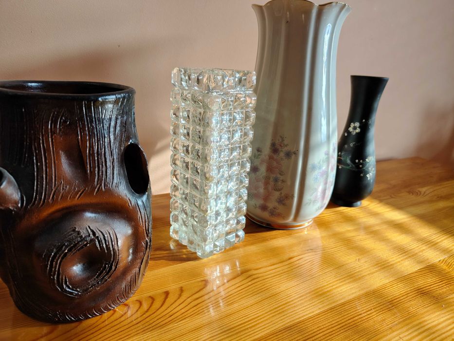 Ретро вази различни