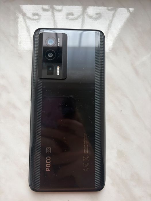Продам Poco F5 Pro