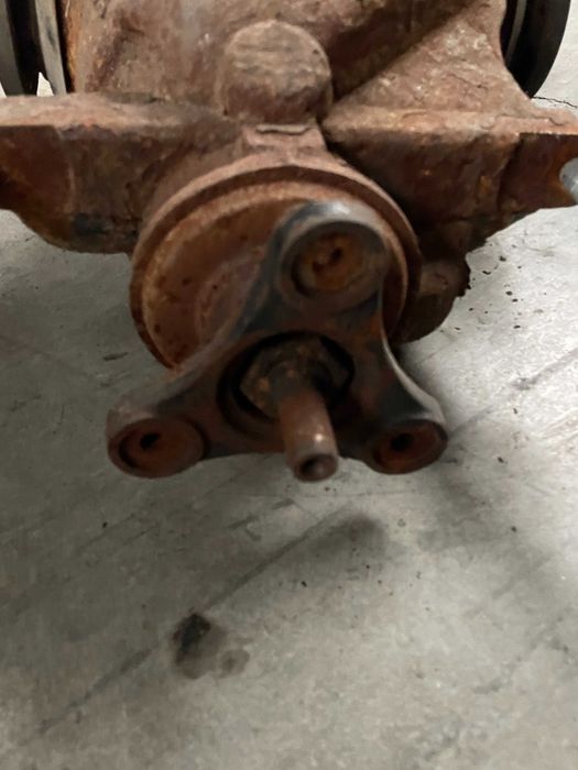 Grup/diferential Bmw seria 1 E87 cod 7524305 raport 2.47 - 3 prinderi