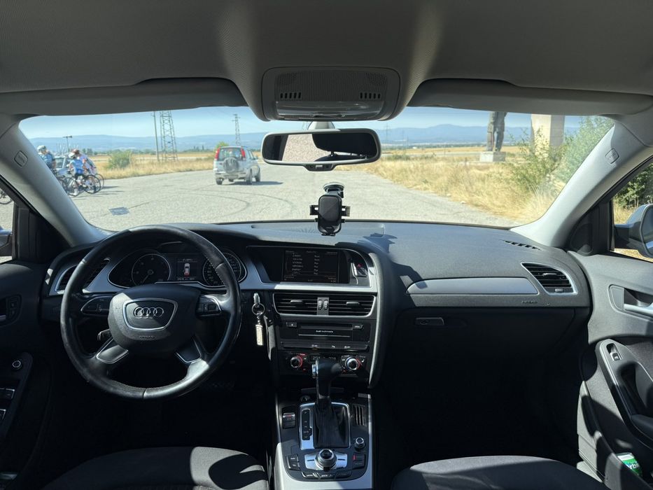Ауди А4 2.0 tdi automatic*face*