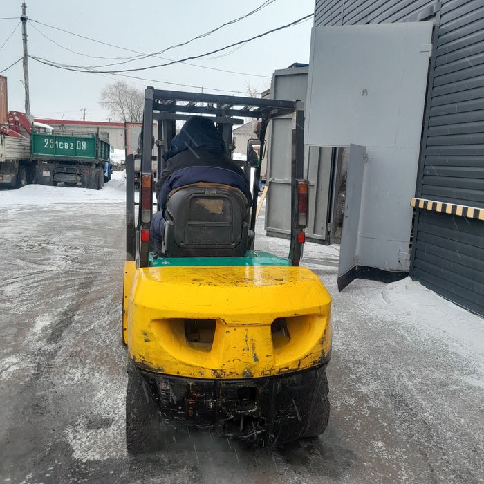 Продаю вилочный погрузчик Komatsu