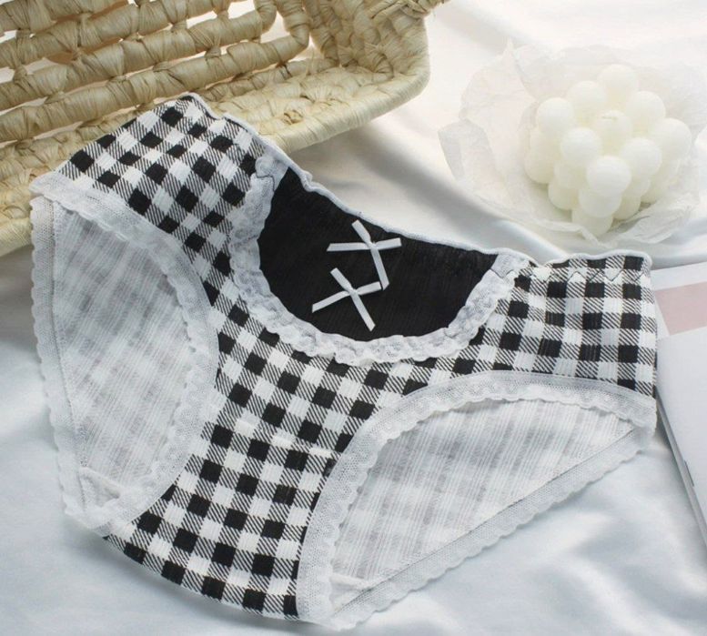 Трусики женские  .