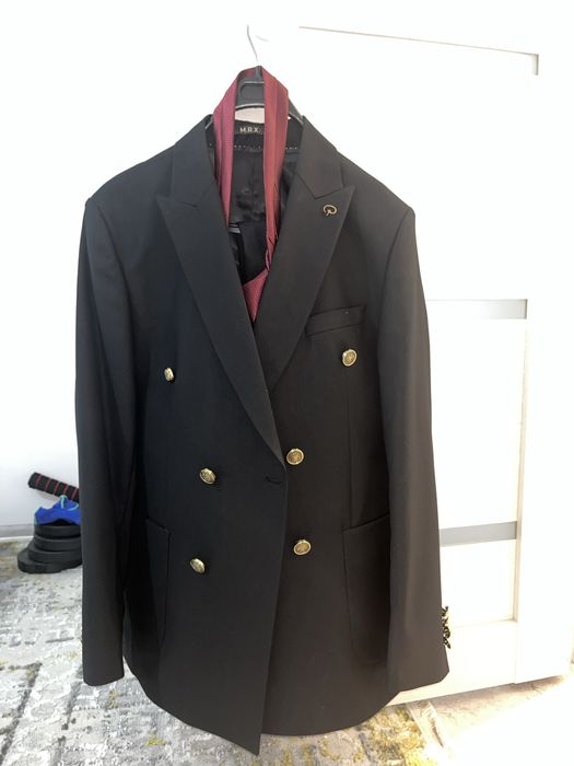 Продам мужской костюм