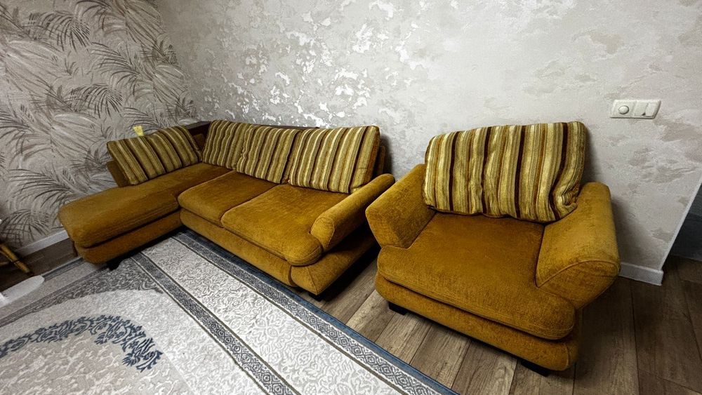 Раскладной диван с креслом