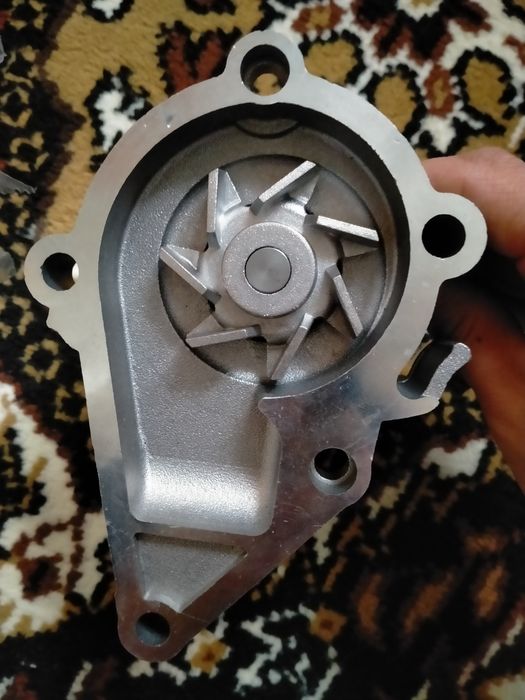 Продам новые запчасти