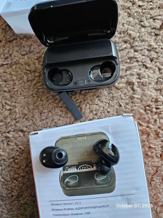 Vând căști wireless Bluetooth M10, noi,