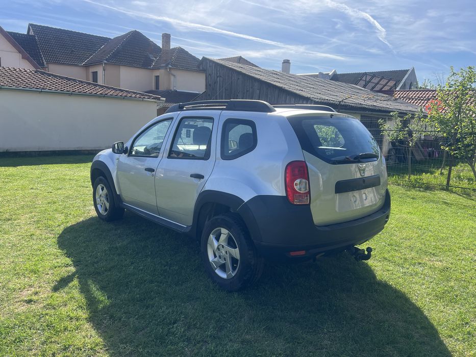DACIA Duster 2011 — imagine 4