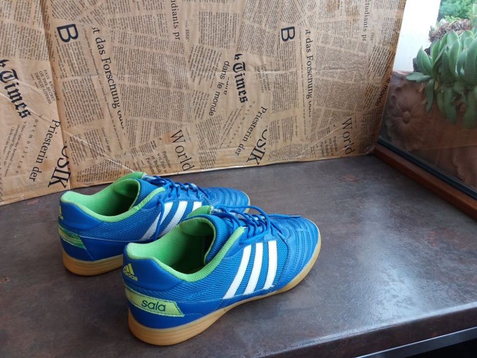 детски маратонкиAdidas кецове,футболни обувки,адидас,номер 38 за момче