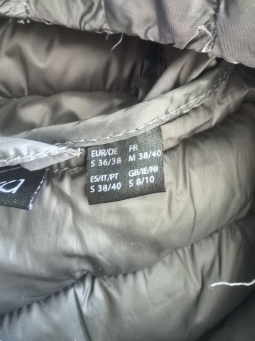 Преходно яке в сив цвят