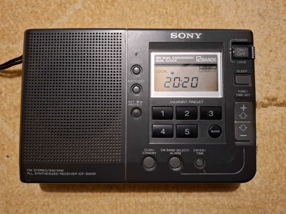 Radio Sony ICF SW