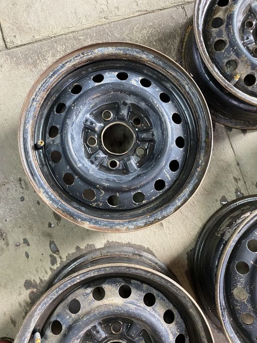 Диски на 14 5/114,3