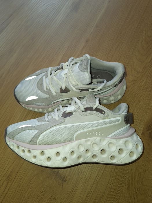 Маратонки ПУМА  !