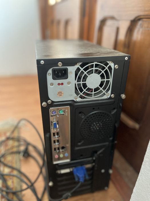 Calculator nu e de gaming dar este foarte bun in a fi folosit