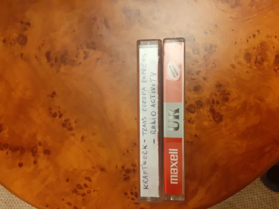 Lot 10  casete audio Maxell UR 90 stare foarte buna