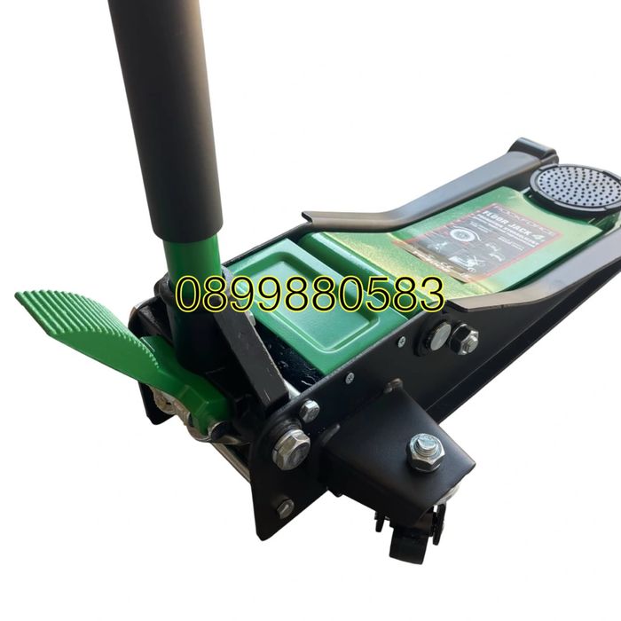 Нископрофилен крик 4 тона с две помпи и педал 70-505мм Rockforce