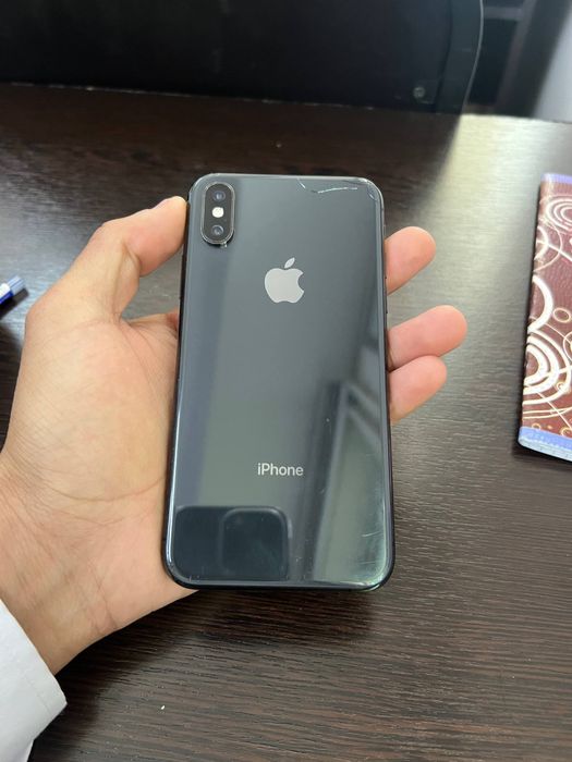 Iphone xs srochna sotiladi