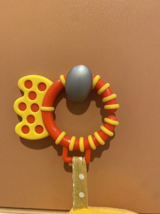 Музикална приспивна играчка