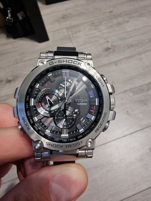 Часы Casio g-shock MTG B-1000 1AER