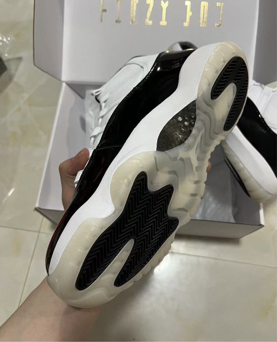 Air Jordan 11 Retro DMP Gratitude