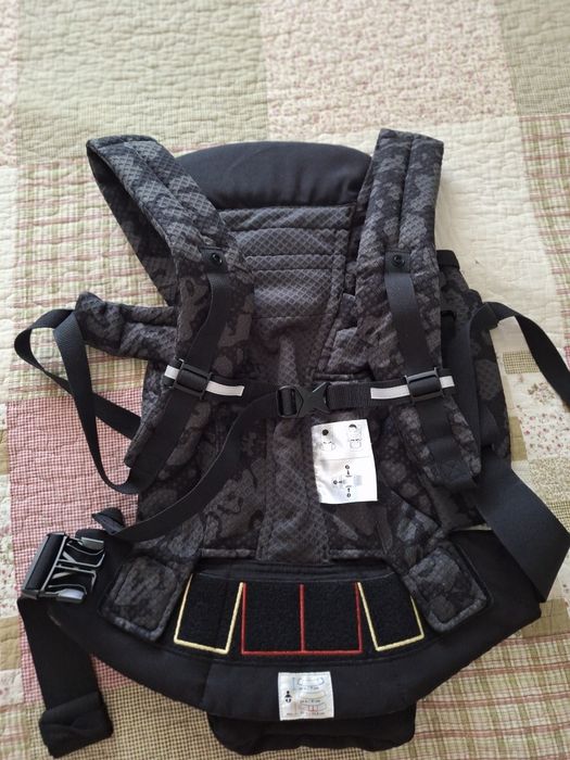 Marsupiu Ergobaby Omni Breeze Onyx