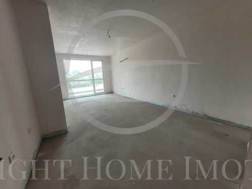 Продава се Двустаен апартамент в Пловдив, Кючук Париж - 76 кв.м за 1249 €/кв.м - Снимка #1