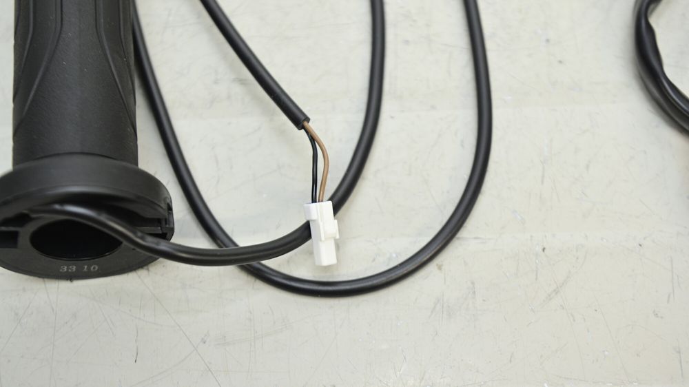 Maneta Manson Acceleratie Si Manson Stanga Incalzit Ducati