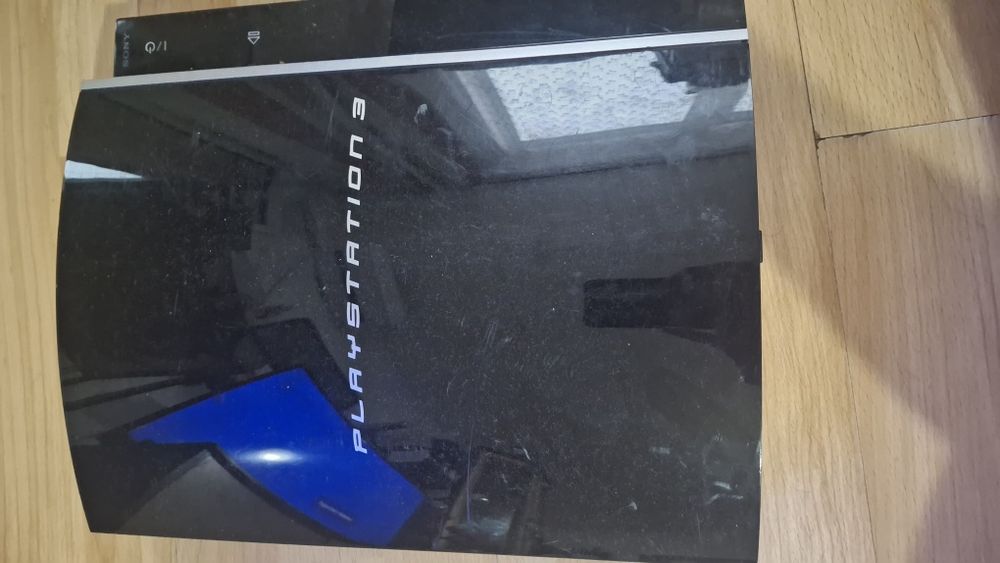 Ps3 fat подържащ игри за ps1 и ps3.