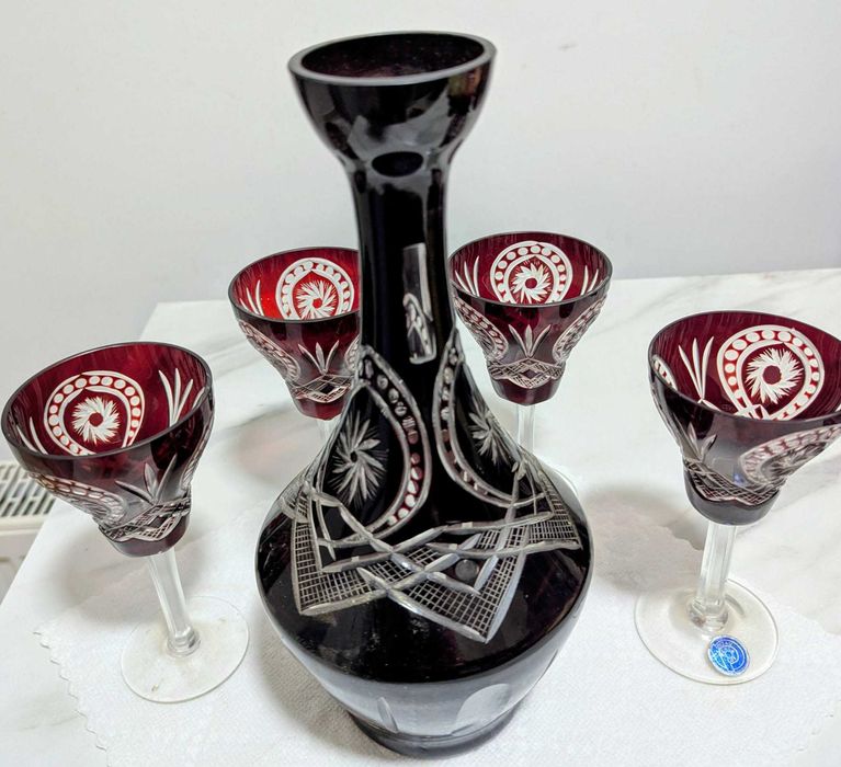 Serviciu cristal rubin BUZĂU PERLA LUX –carafă +dop sticla+cupă+pahare